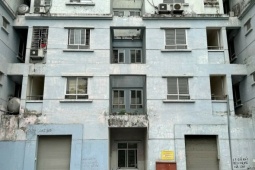 Kinh doanh - Nhà tái định cư ở 15 năm 'hét' giá ngang chung cư mới