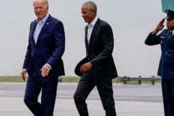 Thế giới - Tái ngộ 2 ông Obama và Clinton, Tổng thống Biden chứng tỏ sức mạnh