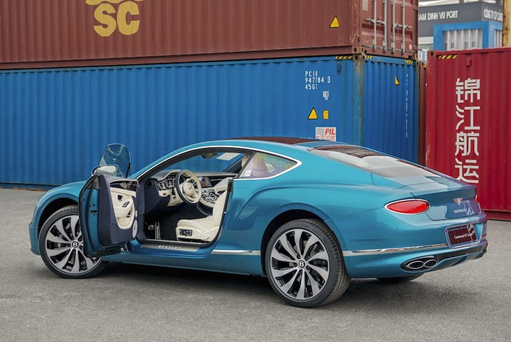 Bentley Continental GT Azure V8 có màu sơn Topaz Blue đầu tiên về Việt Nam - 6