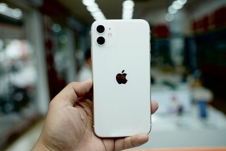 iPhone 11 cũ đang có giá khá tốt cho người dùng trải nghiệm hệ sinh thái iOS.