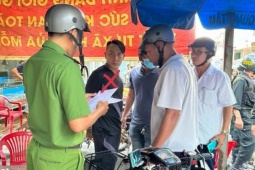 Pháp luật - Bắt “Hiếu gà”, hung thần cho vay lãi nặng ở chợ Sóc Trăng