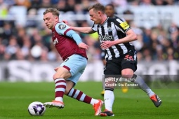 Bóng đá - Trực tiếp bóng đá Newcastle - West Ham: Barnes lập siêu phẩm phút 90 (Ngoại hạng Anh) (Hết giờ)