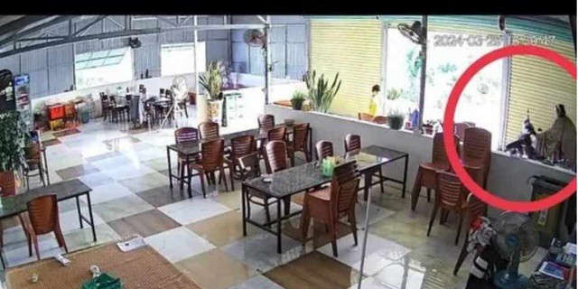 Camera an ninh ghi lại cảnh "hot girl" Bella lấy xe của người dân.