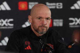 Bóng đá - Ten Hag thừa nhận may mắn hòa Brentford, lý giải phong độ thất thường của MU