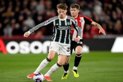 Bóng đá - Trực tiếp bóng đá Brentford - MU: Nỗ lực không thành (Ngoại hạng Anh) (Hết giờ)