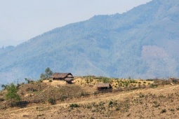 Du lịch - Trên đỉnh Sài Khao