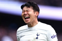 Bóng đá - Son Heung Min ghi bàn &quot;quý như vàng&quot;, lọt top 5 chân sút vĩ đại nhất Tottenham