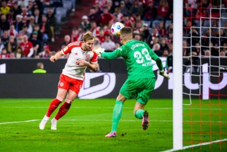Video bóng đá Bayern Munich - Dortmund: Thắng lợi hiếm hoi, cuộc đua gần ngã ngũ (Bundesliga)