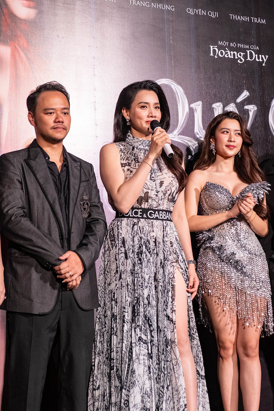 Đạo diễn&nbsp;Nguyễn Hoàng Duy và vợ Trang Nhung chia sẻ trong buổi ra mắt&nbsp;“Quý cô thừa kế 2” tại TP.HCM.