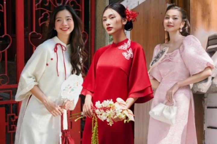 Sắm phụ kiện nào mặc cùng áo dài để có những bức ảnh sống ảo cực đẹp?