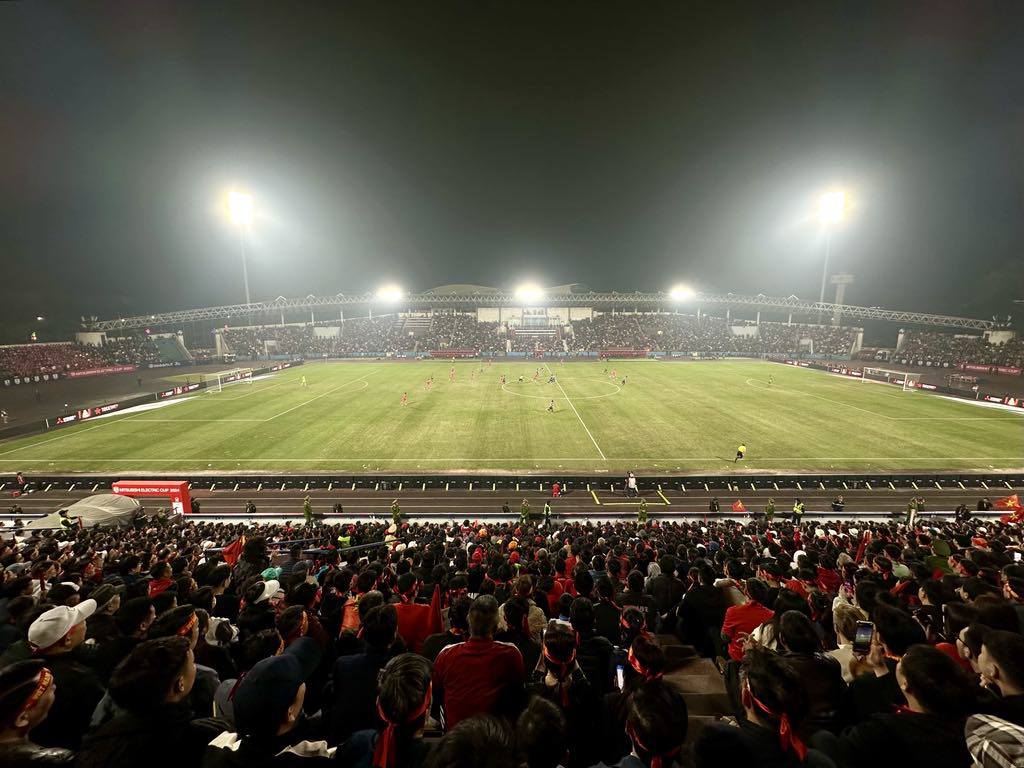 Cận cảnh sân vận động Việt Trì, nơi diễn ra trận Chung kết AFF Cup 2024 - 7