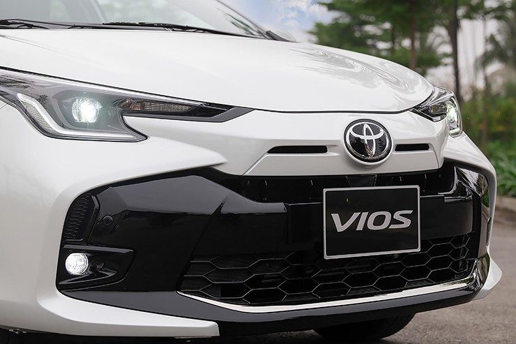 Giá xe Toyota Vios niêm yết và lăn bánh tháng 1/2025 - 8