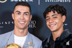 Đàn ông - Phong cách thời trang của con trai Ronaldo