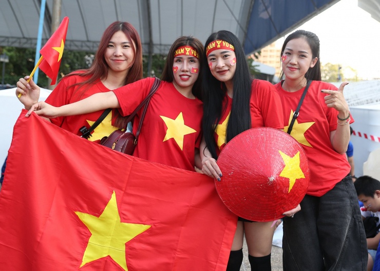 Bóng hồng Việt Nam và Thái Lan đọ sắc ở chung kết ASEAN Cup - 14