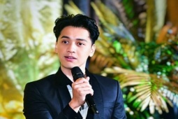 Khối tài sản "khủng" của Chủ tịch ngân hàng vướng tin đồn đánh bạc, chuyển tiền ra nước ngoài