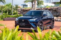 Tin tức ô tô - Giá xe Toyota Yaris Cross niêm yết và lăn bánh tháng 1/2025