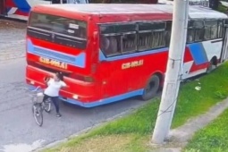 Khởi tố tài xế lùi ô tô trúng nữ công nhân tử vong ở Tiền Giang