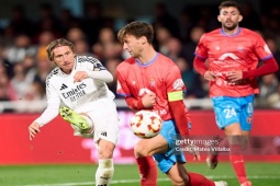 Video bóng đá Minera - Real Madrid: Đại tiệc 5 bàn, vùi dập "tí hon" (Cúp Nhà vua)