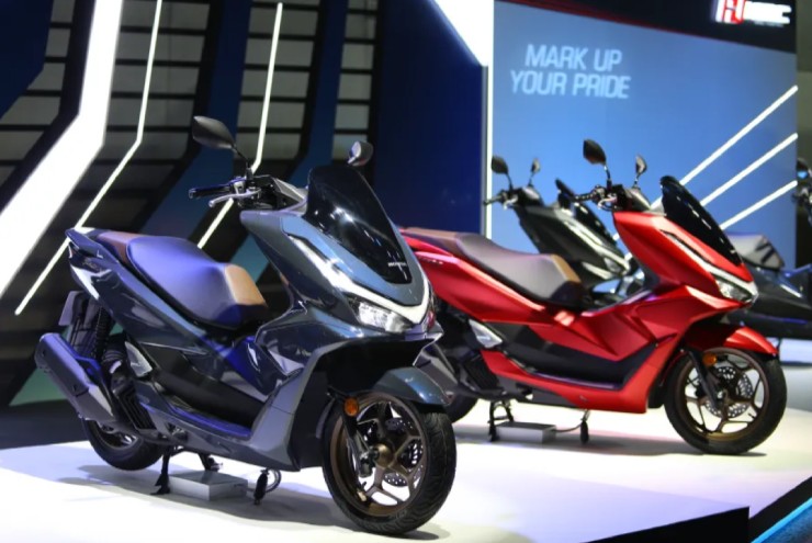 Ra mắt xe tay ga hoàn toàn mới 2025 Honda PCX160