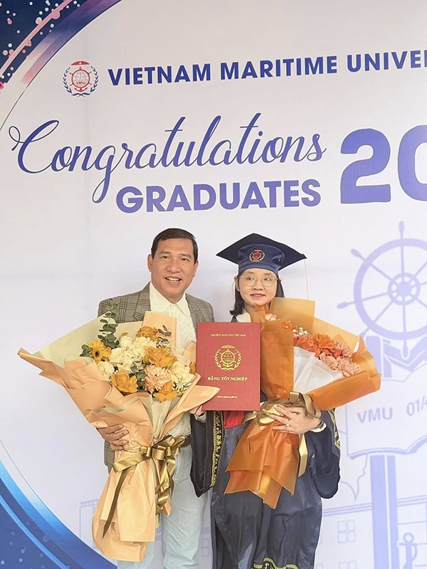 Con gái 'Táo kinh tế' Quang Thắng tốt nghiệp đại học - 2