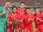 Bóng đá - Sao ĐT Việt Nam có mơ khoác áo MU, Indonesia có Kluivert vẫn gặp khó ở AFF Cup (Clip 1 phút)