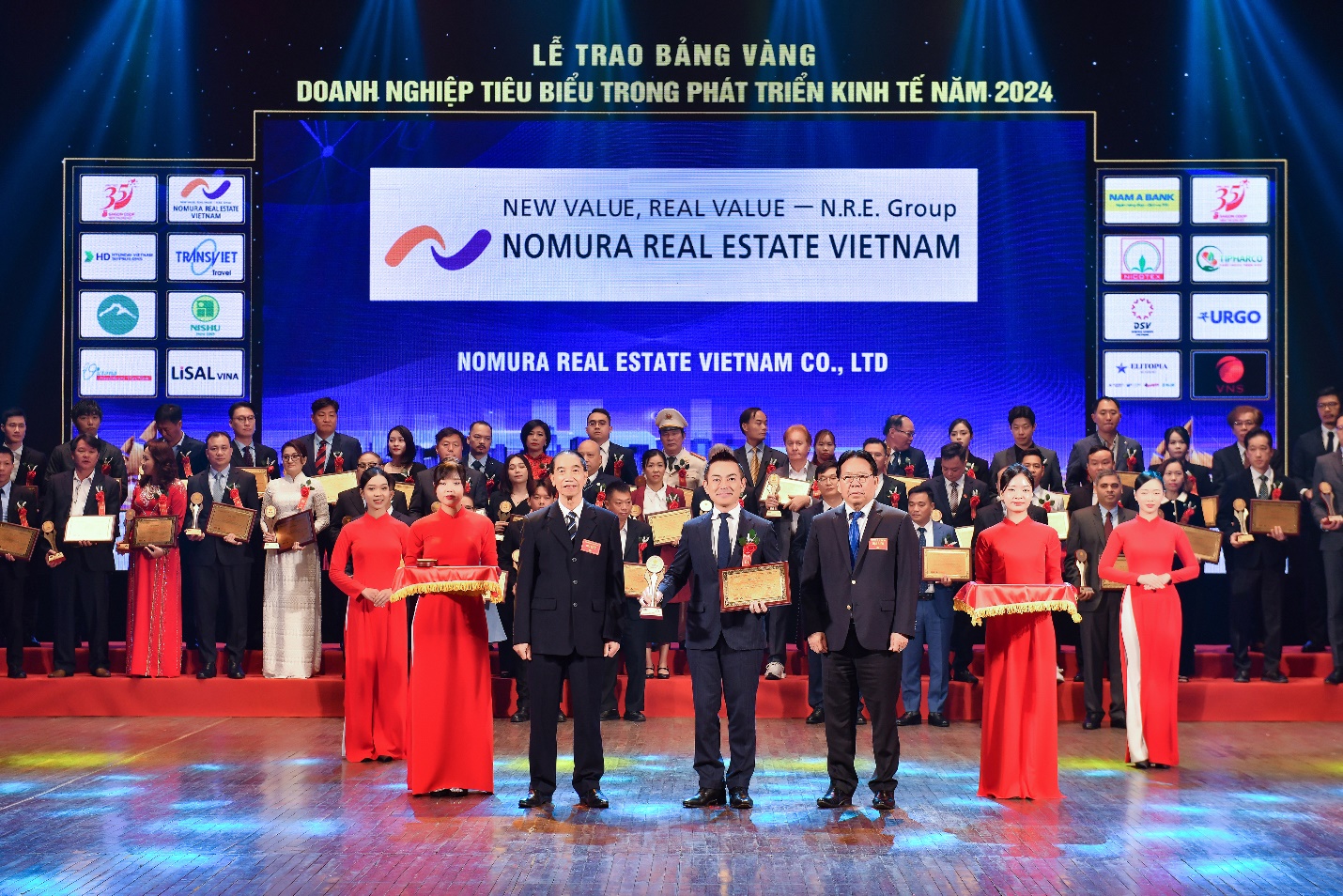 Công ty Nomura Real Estate Vietnam CO., LTD lọt Top 10 Doanh nghiệp FDI xuất sắc năm 2024 - 1