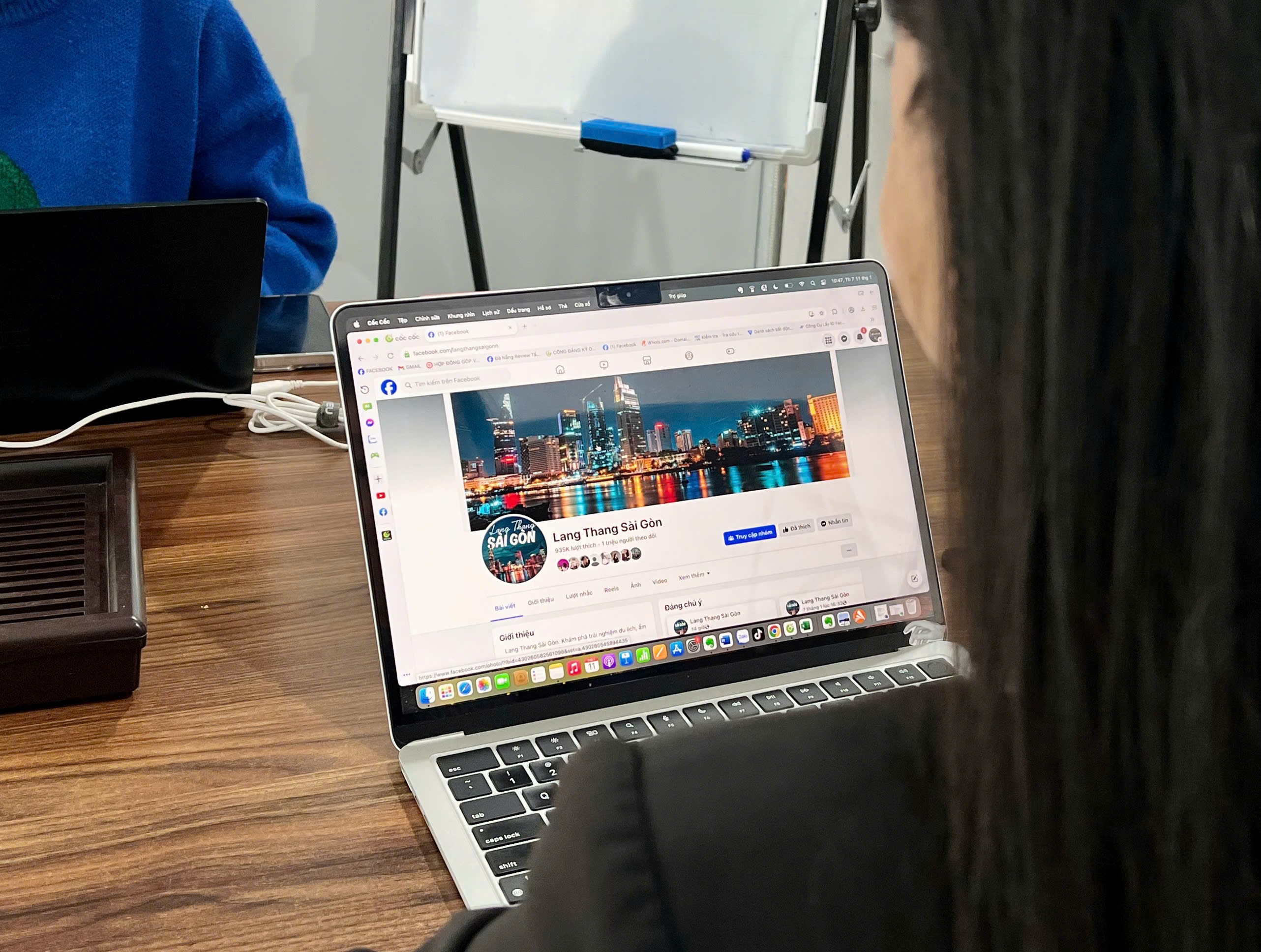 Lang Thang Sài Gòn là page cộng đồng nổi bật được giới trẻ yêu thích hiện nay