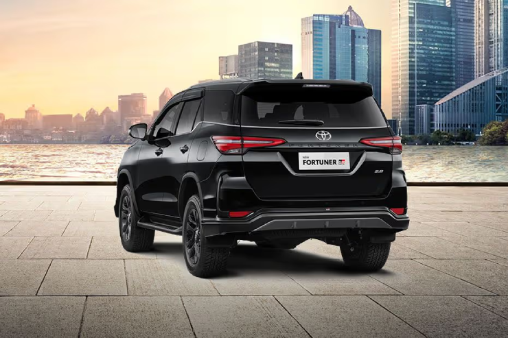 Toyota Fortuner: Người bạn đồng hành lý tưởng cho hành trình sum họp Tết - 5