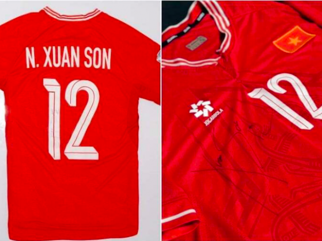 Đấu giá chiếc áo rách của Nguyễn Xuân Son