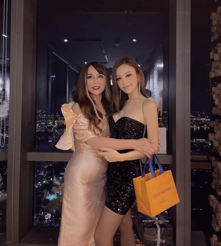 2 hot girl họ Đặng tuổi Tỵ: Đều làm dâu hào môn, có chồng là chỗ dựa nhưng vẫn làm 