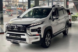 Giá xe Mitsubishi Xpander Cross tháng 1/2025, ưu đãi 50% phí trước bạ