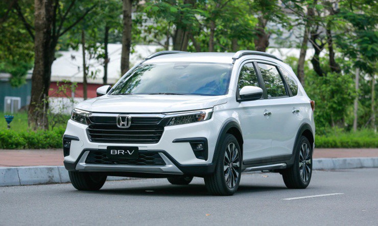 So sánh khả năng giữ giá Honda BR-V với 