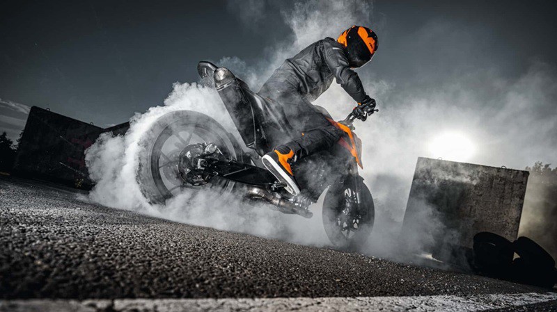 KTM 790 Duke 2025 