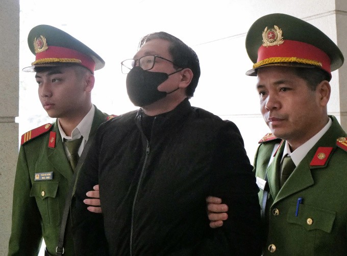 Ông Nguyễn Cao Trí tại phiên tòa, sáng 16/1. Ảnh: Ngọc Thành