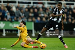 Bóng đá - Video bóng đá Newcastle - Wolverhampton: Chói sáng Isak, hất cẳng Chelsea (Ngoại hạng Anh)