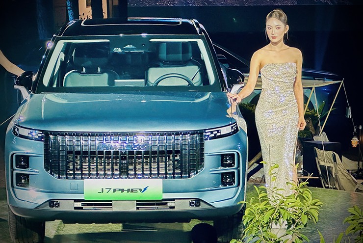 Jaecoo J7 PHEV công bố giá bán từ 799 và 999 triệu đồng tại Việt Nam - 2