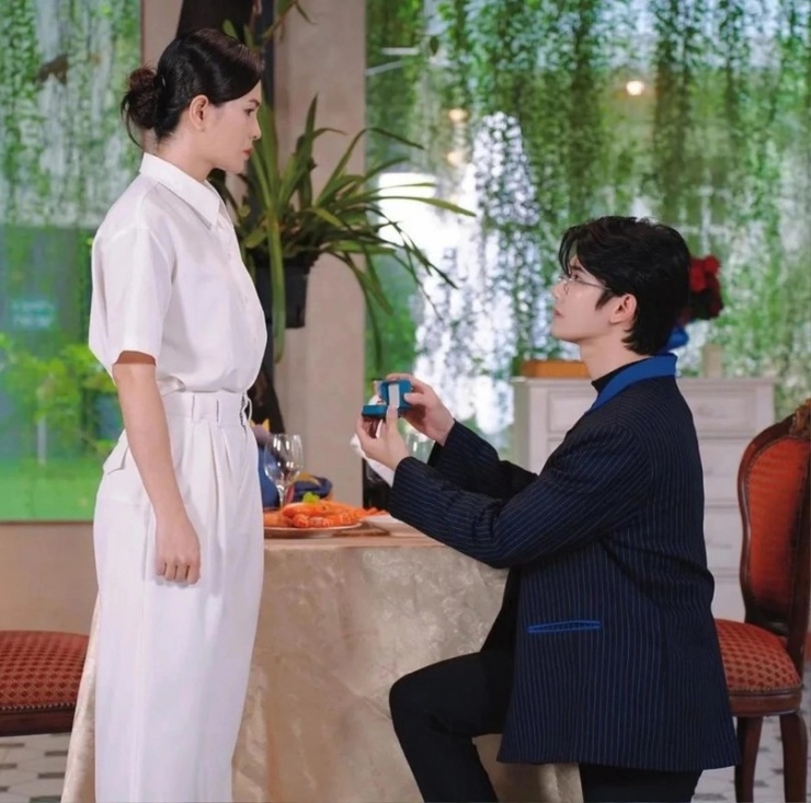 “Đờ Mờ Hờ - người phụ nữ bí ẩn” là ai rần rần MXH? - 1