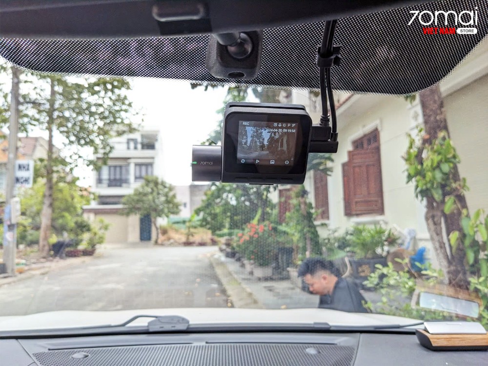 Top 3 camera hành trình 70mai được ưa chuộng tại Hà Nam - 3