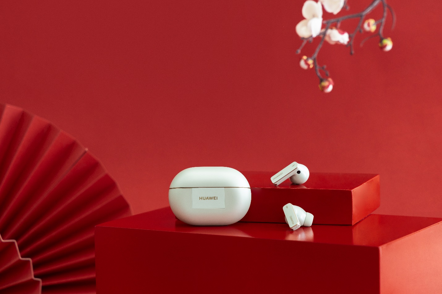 Đón Xuân mới 2025, đây là những món đồ công nghệ cho một năm mượt mà, rực rỡ và năng suất - 2