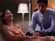 Bạn trẻ - Cuộc sống - Ngày tôi sinh con, bạn trai cũ chuyển cho 2 tỷ và đưa ra điều kiện khiến tôi khóc nghẹn