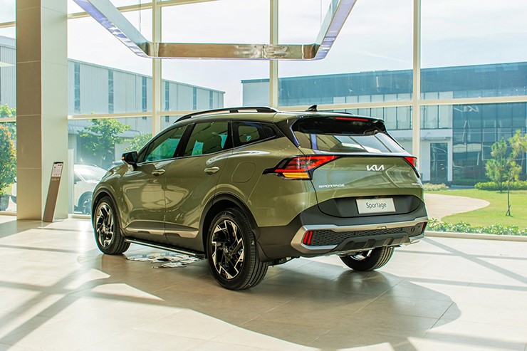 Giá xe KIA Sportage niêm yết và lăn bánh tháng 1/2025 - 6