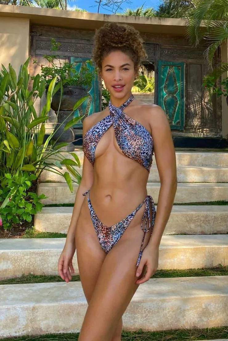 Sofia Richie kém 34 tuổi