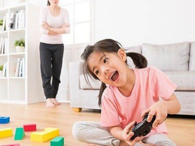 Nhiều cha mẹ đề ra 7 'KHÔNG' khi nuôi dạy con cứ ngỡ là rất tốt, rất đúng nhưng thực tế lại mang tác dụng ngược