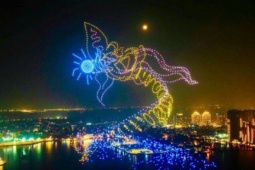 Media - Hình Khuê Văn Các, rồng thời Lý trên bầu trời Hà Nội