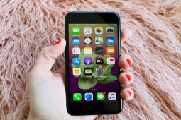 Dấu hiệu cho thấy iPhone SE 4 sẽ sớm được trình làng