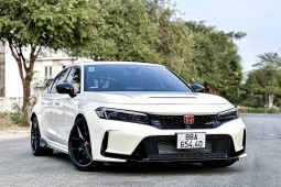 Honda Civic Type R tăng giá bán gần 600 triệu đồng tại Việt Nam