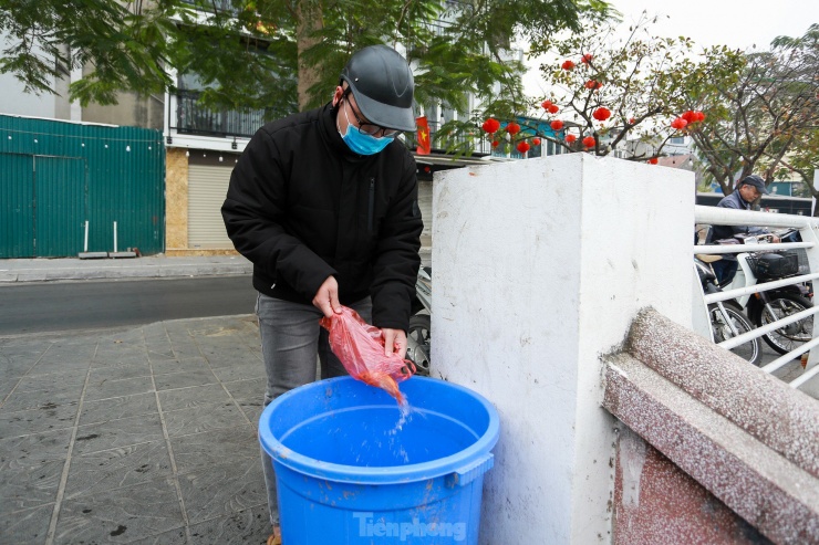 Không chỉ là phương tiện đưa ông Công ông Táo về trời, theo văn hoá, cá chép còn là biểu tượng của sự thăng tiến, phát tài trong văn hóa dân gian.