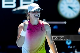 Thể thao - Hấp dẫn tennis Australian Open ngày 11: Swiatek &quot;hủy diệt&quot; đối thủ, hẹn Madison Keys bán kết