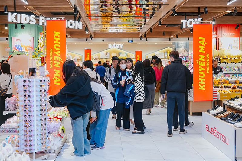 AEON Xuân Thủy thu hút gần 500.000 lượt khách, đặc biệt là giới trẻ đến tham quan mua sắm trong tuần đầu khai trương