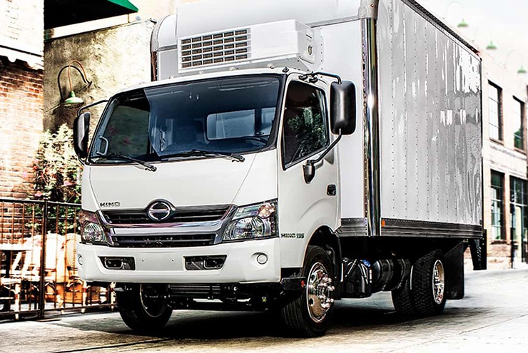 Hino dính án phạt 1,6 tỷ USD vì gian lận khí thải động cơ dầu - 1